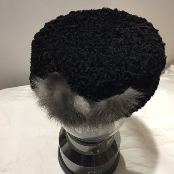 VINTAGE REAL LAMB FUR HAT SIZE S - Picture 2 of 7